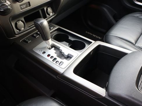 Used 2015 Nissan Armada Platinum w/ 2nd Row Captain Seat Package image 27