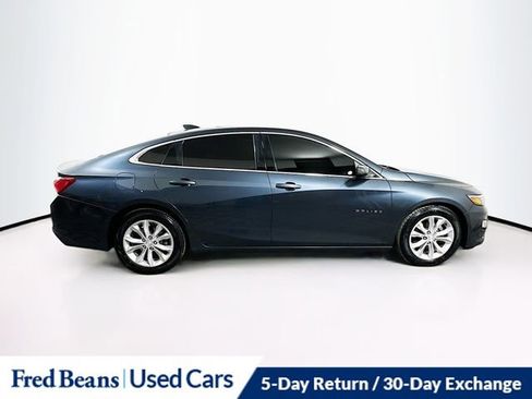 Used 2019 Chevrolet Malibu LT w/ Leather Package image 10