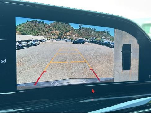Used 2021 Cadillac Escalade ESV Sport w/ Driver Assist Tech Package AWD/4WD image 22