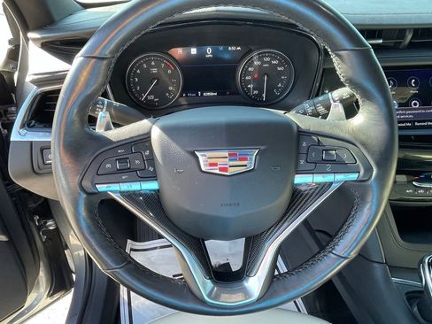 Used 2021 Cadillac XT6 Sport AWD/4WD image 14