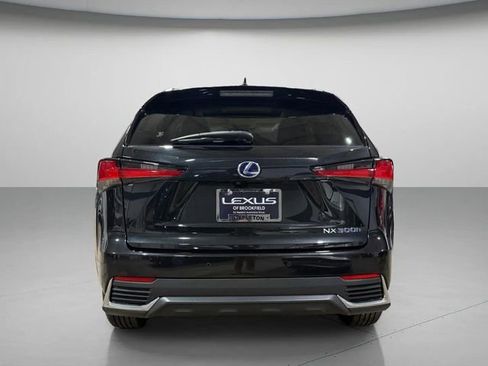 Used 2019 Lexus NX 300h AWD w/ Luxury Package image 4