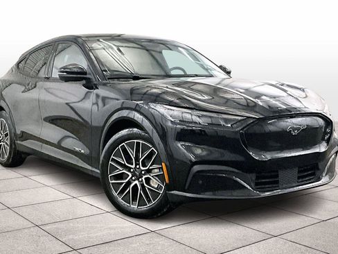 New 2025 Ford Mustang Mach-E Premium image 2