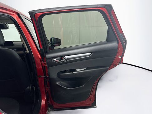 Used 2019 MAZDA CX-5 Sport image 29