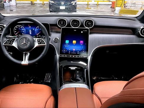 Used 2026 Mercedes-Benz GLC 300 4MATIC image 15