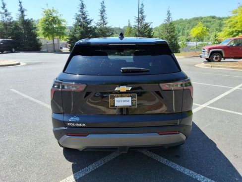 Certified 2025 Chevrolet Equinox LT image 6