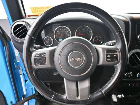 Used 2017 Jeep Wrangler Unlimited Sport AWD/4WD image 16