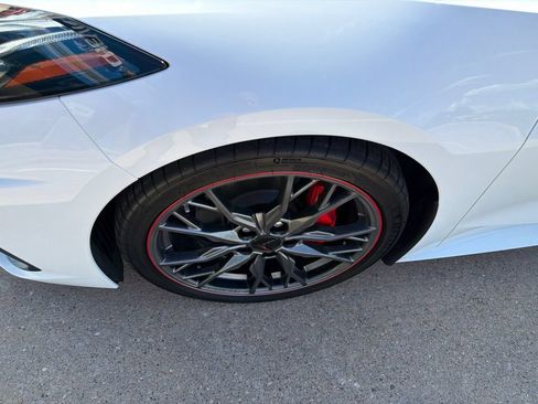 Used 2025 Chevrolet Corvette Stingray Preferred Cpe w/ Stealth Interior Trim Package RWD image 5
