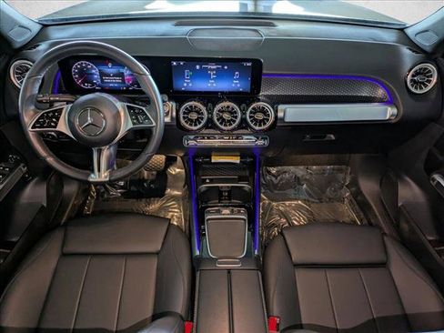 Certified 2025 Mercedes-Benz GLB 250 image 15