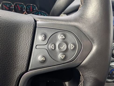 Used 2016 Chevrolet Suburban LT w/ Luxury Package AWD/4WD image 20