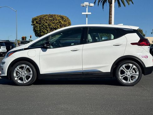 Used 2021 Chevrolet Bolt LT image 8