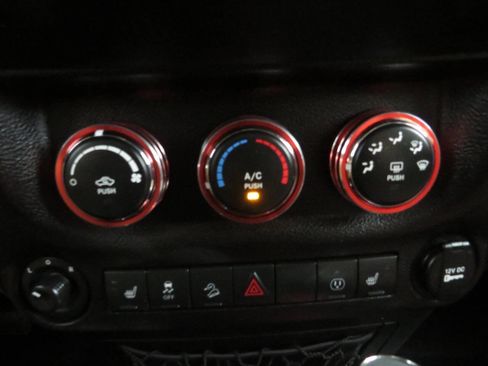 Used 2017 Jeep Wrangler Unlimited Sport w/ Quick Order Package 24S image 21