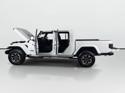New 2026 Jeep Gladiator Sport AWD/4WD image 10