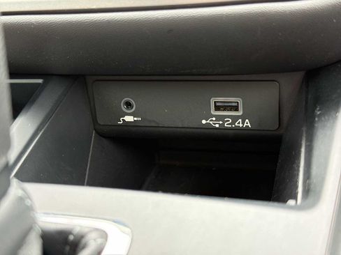 Certified 2025 Subaru Outback AWD/4WD image 24