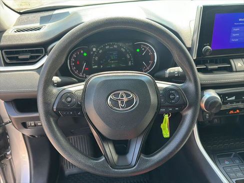 Certified 2025 Toyota RAV4 LE AWD/4WD image 14