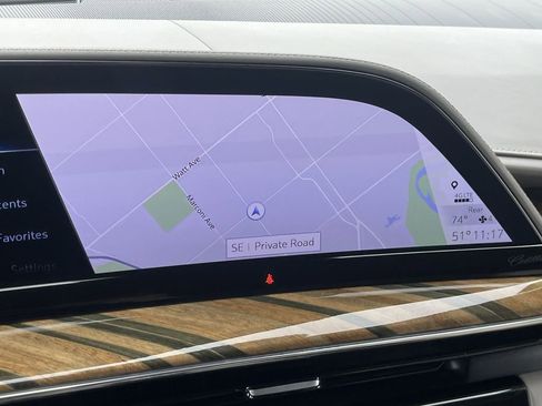 Used 2022 Cadillac Escalade ESV Premium Luxury Platinum w/ Heavy-Duty Trailer Package image 6