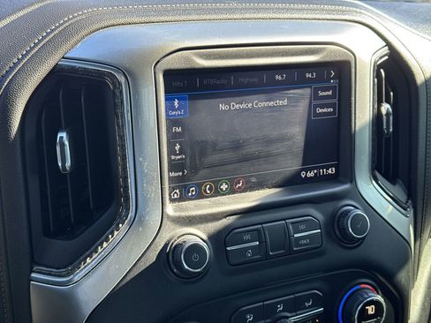 Used 2020 Chevrolet Silverado 1500 LT Trail Boss image 23