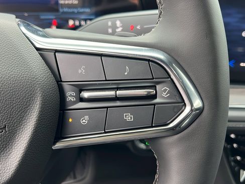 New 2026 Chevrolet Suburban LT w/ Comfort Package image 32