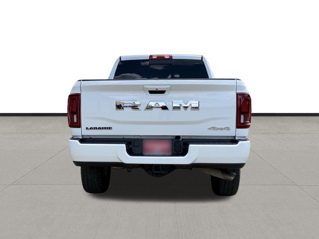 Used 2025 RAM 3500 Laramie AWD/4WD image 6