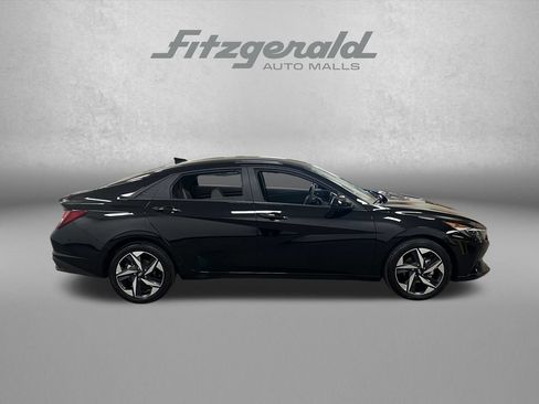 Used 2023 Hyundai Elantra SEL w/ Convenience Package FWD image 8