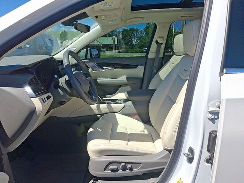 Certified 2023 Cadillac XT6 Premium Luxury w/ Technology Package AWD/4WD image 14
