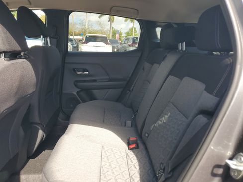 New 2026 Nissan Kicks SV image 11