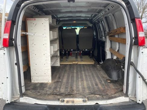 Used 2021 GMC Savana 2500 w/ Driver Convenience Package image 24