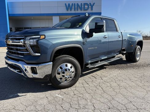 New 2026 Chevrolet Silverado 3500 LTZ w/ LTZ Convenience Package image 1