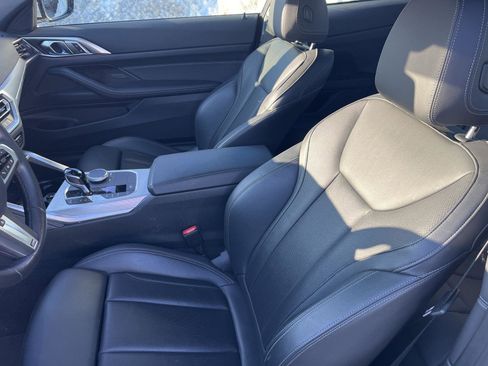 Used 2022 BMW 430i xDrive Coupe w/ M Sport Package image 9