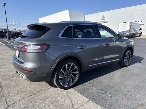 Used 2022 Lincoln Nautilus Reserve w/ Equipment Group 201A image 5