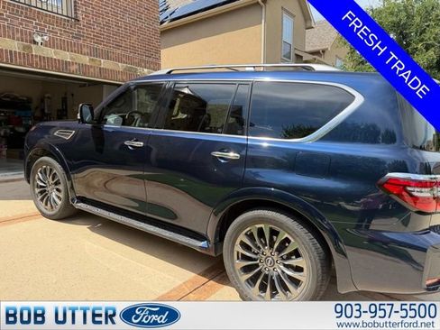 Used 2023 Nissan Armada Platinum w/ Cargo Package RWD image 4