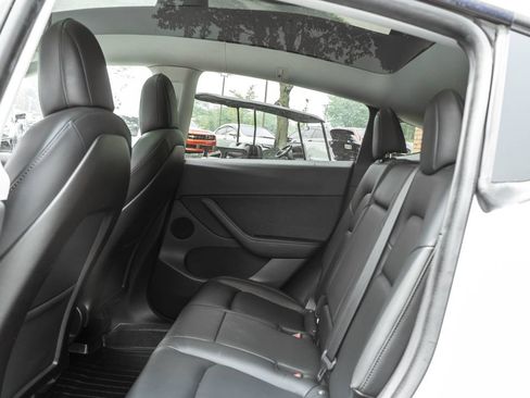 Used 2020 Tesla Model Y Long Range AWD/4WD image 21