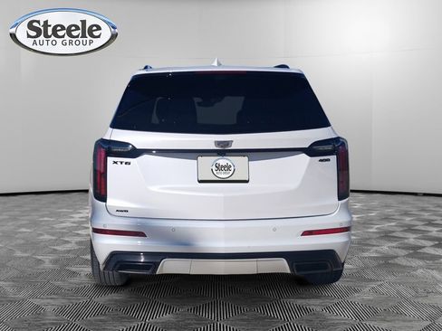 Used 2024 Cadillac XT6 Sport w/ LPO, Onyx Lite Package image 4