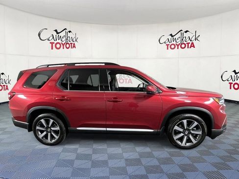 Used 2024 Honda Pilot Touring image 9