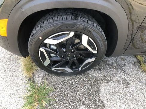 New 2026 Kia Seltos SX image 10