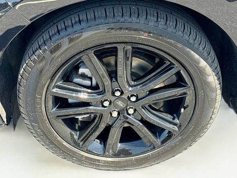 Used 2024 Ford Edge ST-Line AWD/4WD image 40