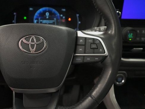 Certified 2024 Toyota Grand Highlander XLE image 25
