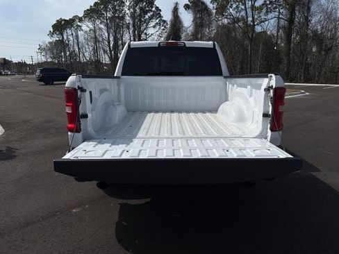 Used 2025 RAM 1500 Laramie image 8