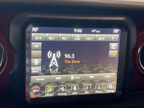 Used 2021 Jeep Wrangler Unlimited Rubicon image 16