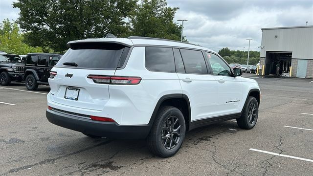 New 2027 Jeep Grand Cherokee L 4WD image 4