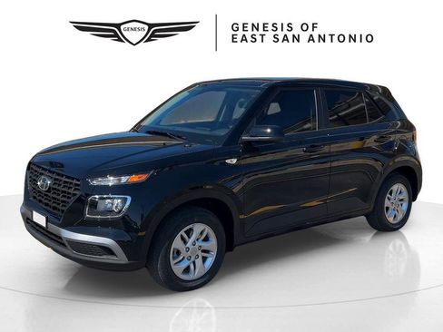 New 2026 Hyundai Venue SE FWD image 7