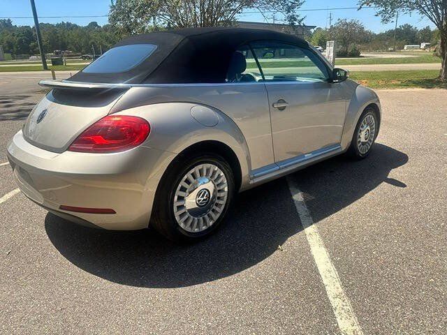 Used 2013 Volkswagen Beetle 2.5 FWD image 12