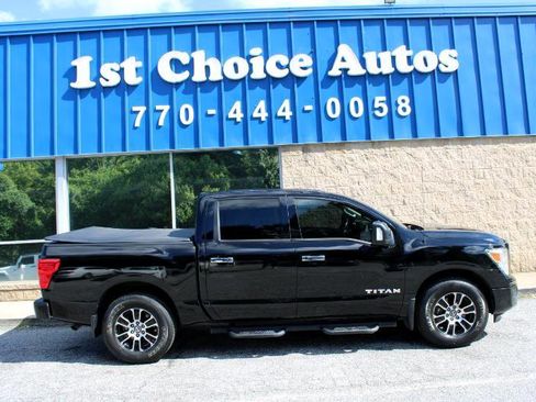 Used 2021 Nissan Titan SV w/ SV Convenience Package image 7
