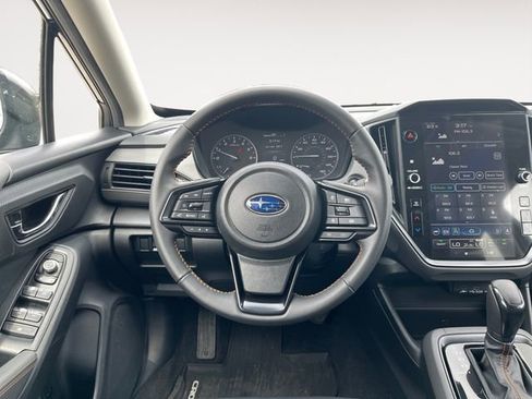 Used 2025 Subaru Crosstrek 2.5i Limited AWD/4WD image 12