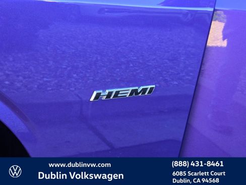 Used 2016 Dodge Challenger R/T image 25