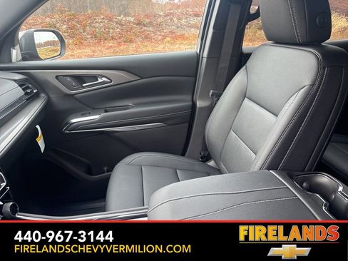 New 2026 Chevrolet Traverse LT w/ Driver Confidence Package image 16