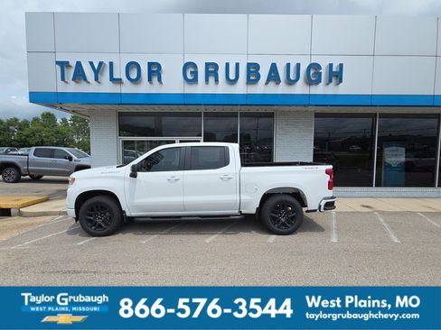 New 2026 Chevrolet Silverado 1500 RST w/ RST Select Package AWD/4WD image 1