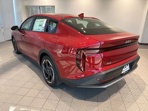 New 2026 Kia K4 EX image 3