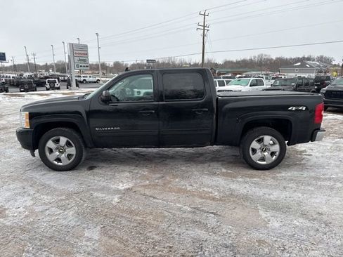 Used 2010 Chevrolet Silverado 1500 LTZ w/ Convenience Package image 5