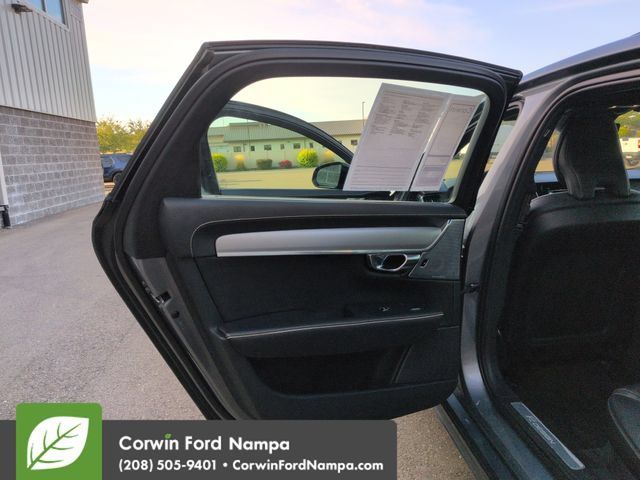 Used 2020 Volvo S90 T6 R-Design AWD/4WD image 24