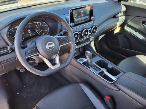 New 2025 Nissan Sentra SR w/ SR Premium Package image 11
